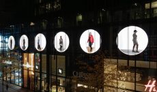 ICH MUSSTE NOCH KNICKSEN @ Take A Bow, Schadowstraße, Düsseldorf, 2025. Foto: Till Bödeker